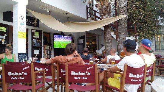 Bobo's Premiere Sky Cafe Bar