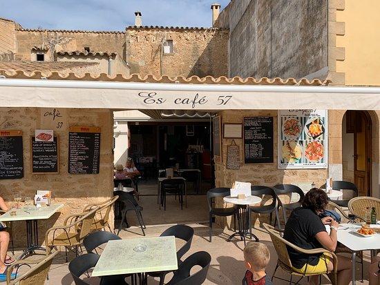 Es Cafe 57
