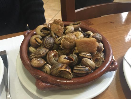 Restaurante-Celler Ca's Padri Toni