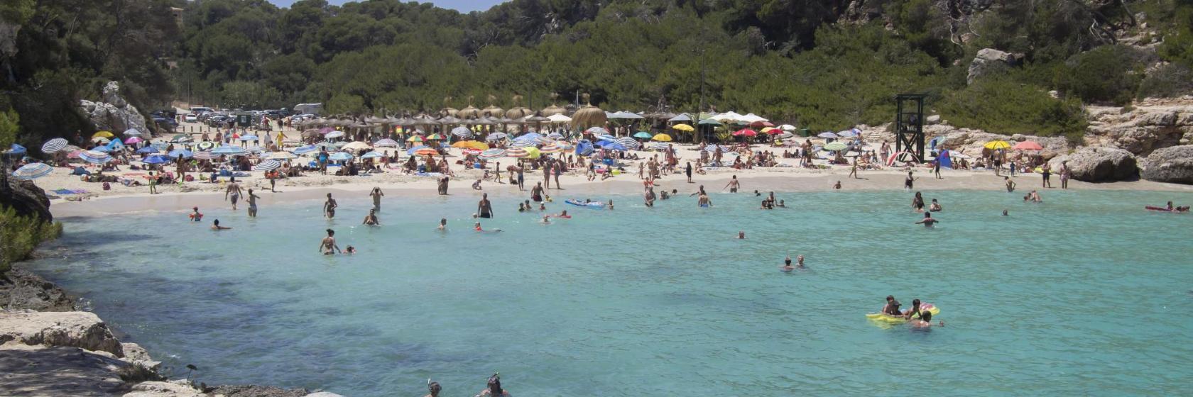 Playa Cala Llombards